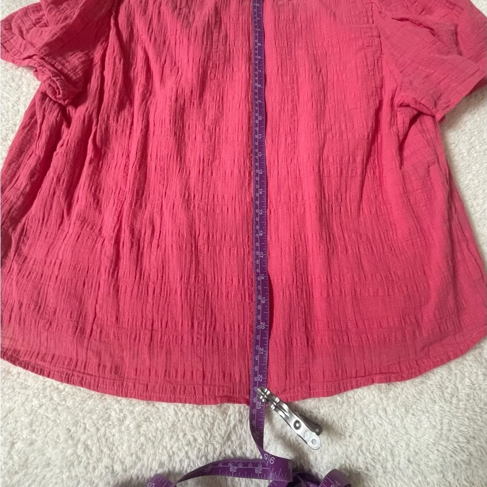 Shelby Textured Split Neck Top XL Sun-kissed coral
Evereve - Picture 12 of 13